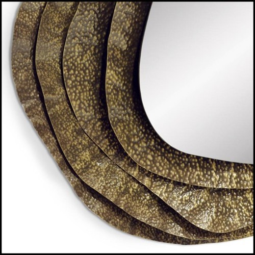 Mirror round with structure in solid hammered brushed brass with a glossy finish 155-Tide Round