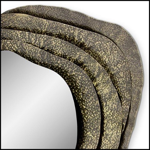 Mirror round with structure in solid hammered brushed brass with a glossy finish 155-Tide Round