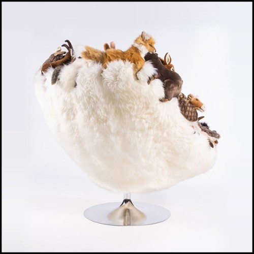 Fauteuil composé de peluches d'animaux alpins minutieusement confectionnées à la main 188-Chamonix