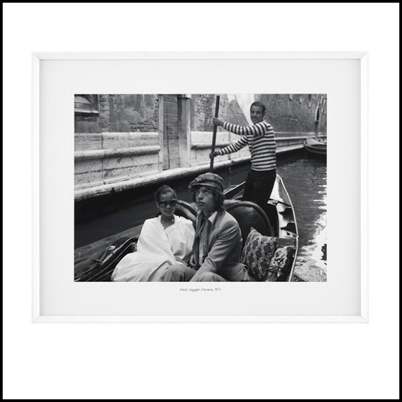 Print of Mr&Mrs Jagger's portrait with white wooden frame 24-Jagger