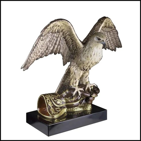 Sculpture Falcon in porcelain and 24k gold 196-Falcon Flying
