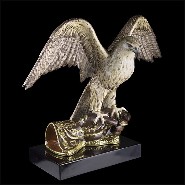 Sculpture Faucon en porcelaine et finition or 24k 196-Falcon Flying