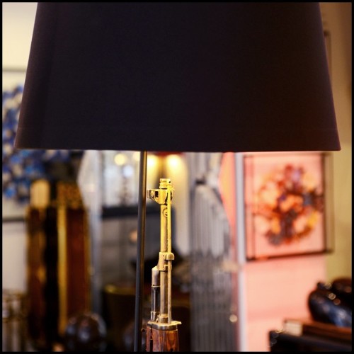 Lampe PC - AK-47 - Lampe design - Pacific Compagnie.
