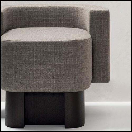 Fauteuil en noyer massif finition foncée et couvert cachemire et laine 189-Bergam