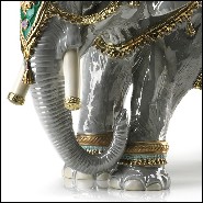 Sculpture Elephant in porcelain and 24k gold 196-Green Elephant