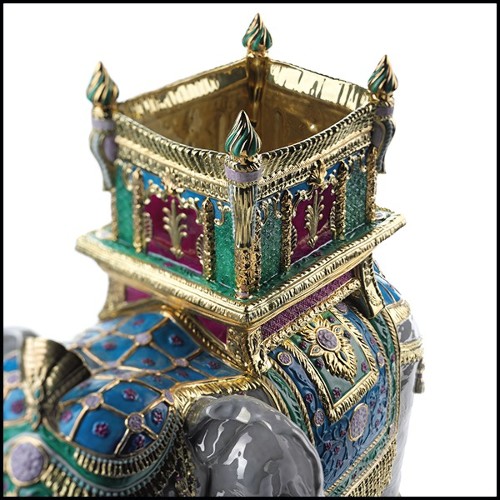 Sculpture Elephant in porcelain and 24k gold 196-Green Elephant