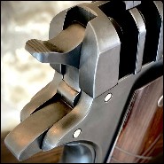 Sculpture acier et et cross en bois PC-Colt 45 Inox