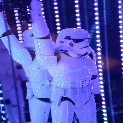 Décoration murale effet miroir infini et Stormtrooper PC-Storm M