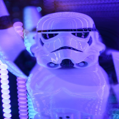 Décoration murale effet miroir infini et Stormtrooper PC-Storm M