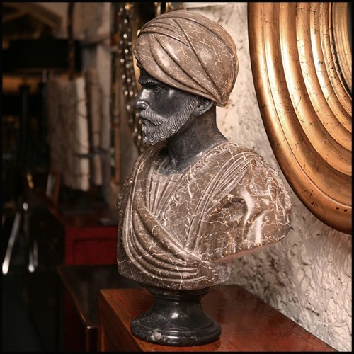 Sculpture of a bust in carved marble PC-Busts Roman