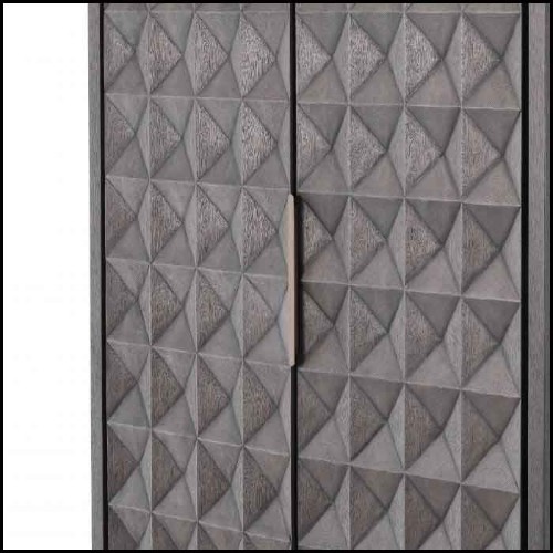 Cabinet 24-Jane