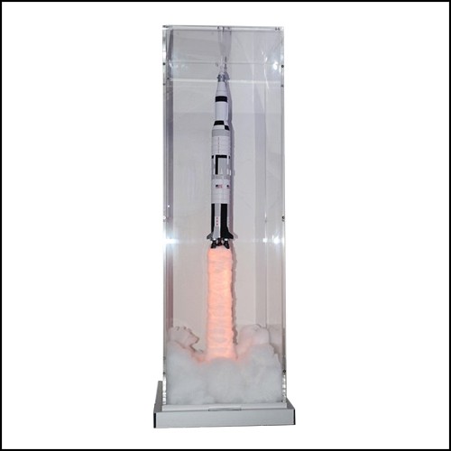 Sculpture PC-Rocket Saturn V