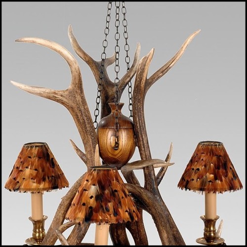 Chandelier 141 - Three Antlers - Élégance intemporelle - Pacific Compagnie.