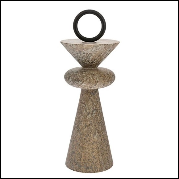 Sculpture 190- Pierre Totem B