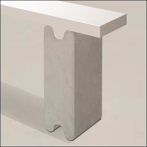 Console 189- Liguria Leather