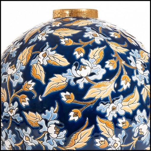 Vase 220- White & Blue Flowers