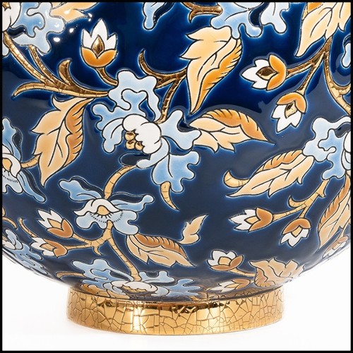 Vase 220- White & Blue Flowers