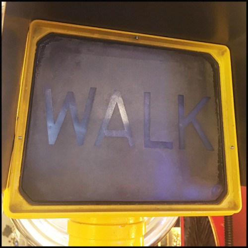 Traffic Light PC - Walk Don't Walk Yellow