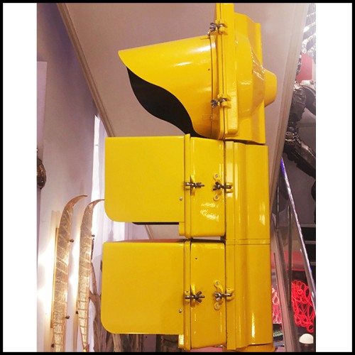 Traffic Light PC - Walk Don't Walk Yellow