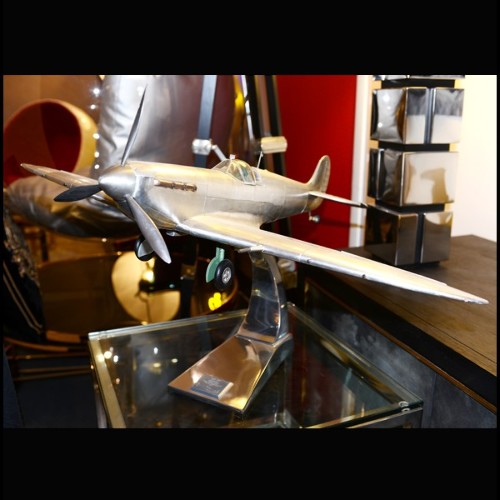 Spitfire aircraft model 113-Spitfire