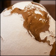 Sculpture PC - Earth Globe White and Teak - Carte du monde - Pacific Compagnie.