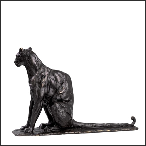 Sculpture 24 - Sitting Panther | Sculpture Eichholtz - Living Room Decor - Pacific Compagnie.