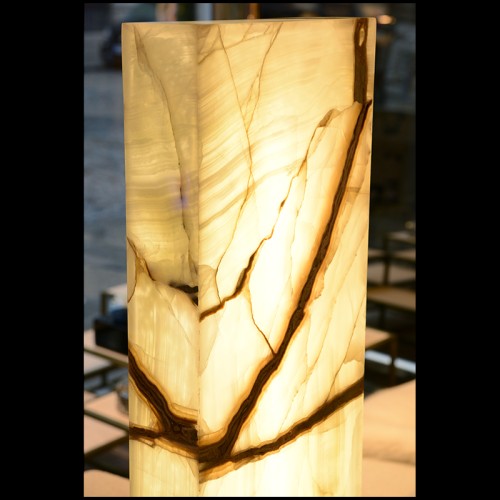 Lampadaire 223 - Onyx Polished Totem - Design épuré - Pacific Compagnie.