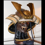 Casque 79 - Samurai Yoroi Kabuto | Helmet Thjierry Gerbert- Samurai Yoroi Kabuto - Close-up of traditional Japanese armor - Paci