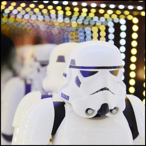 Miroir PC - Wall Decoration Stormtrooper L - Futuristic stormtrooper mirror, adds depth to rooms - Pacific Compagnie.