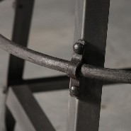 Tabouret de bar 09 - Loft - Ergonomic bar stool for home bars and restaurants - Pacific Compagnie.