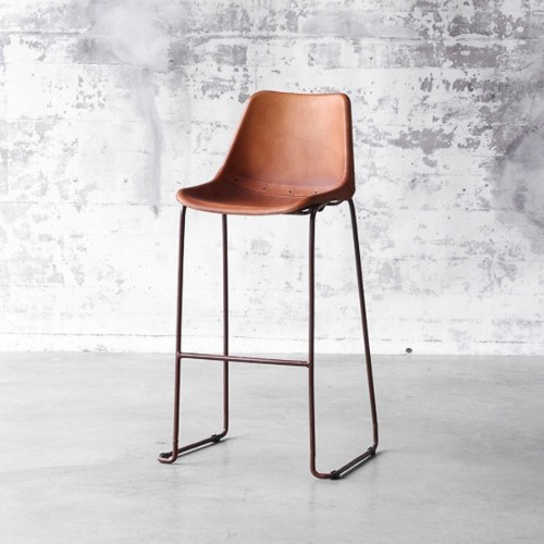 Tabouret de bar 09 - Vintage 77 | Vintage 77 Bar Stool, Wood - Pacific Compagnie.