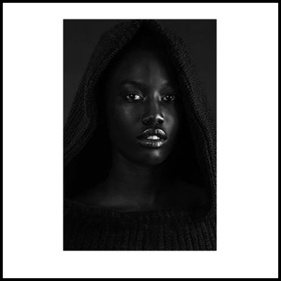 Photo Plexiglass 143 - Beauty - Portrait féminin - Pacific Compagnie.