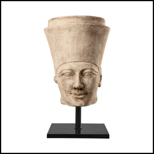 Statue 24 - Hatshepsut