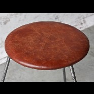 Tabouret 09 - Belga - Assise bois - Pacific Compagnie.