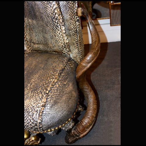 Fauteuil 120 - Raptor - Mobilier d'exception - Pacific Compagnie.