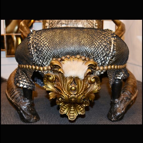 Chair V Design - City Deco - Raptor