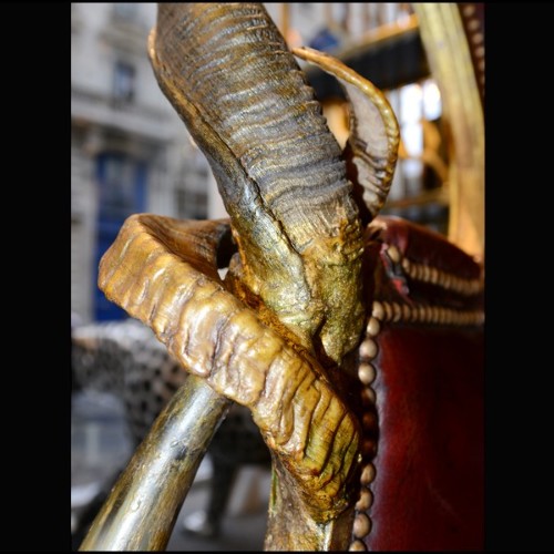 Chair 120- Alligator