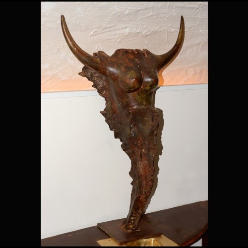 Sculpture Taurus women PC-Femme Taureau