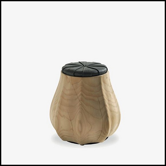 Stool 154 - Gumnut - Organic design - Pacific Compagnie.