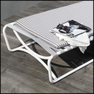 Lit de piscine 30 - Inout 884 - Atmosphère relaxante - Pacific Compagnie.