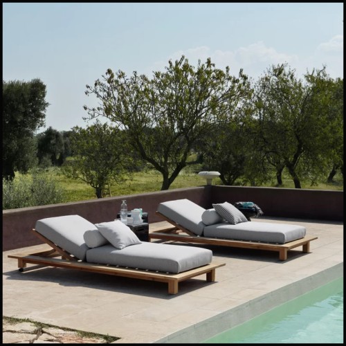 Lit de Piscine 30 - Inout 81 | Day-Bed 30 - Inout 81 - Sleek Inout 81 poolside furniture - Pacific Compagnie.