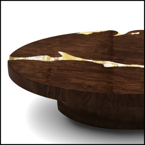 Coffee table in veneered solid walnut wood with polished hammered brass details carved on base and top 145-Excellence Walnut