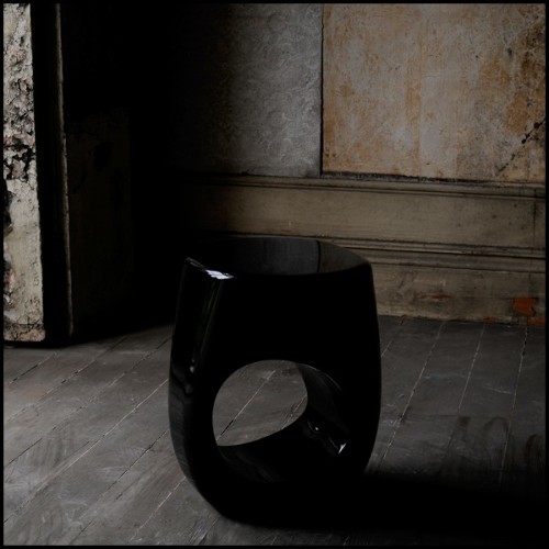 Tabouret 145 - Black Lacquered - Look élégant - Pacific Compagnie.
