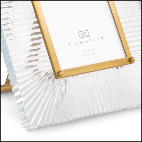 Cadre Photo 24 - Camille - Bois - Pacific Compagnie.