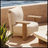 Fauteuil Vondom, collection Milos  intégré dans une décoration d'exterieur contemporaine