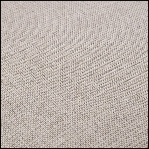 Détaillée du tissu Loki Naturel du canapé Sebastian de Pacific Compagnie, capturée avec une perspective humaine.