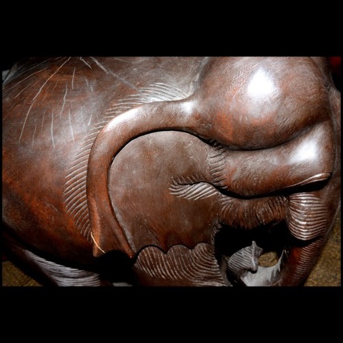 Sculpture elephant in hand-carved noble wood 38-Elephant Wood