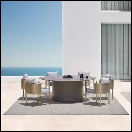 Table de Repas 149 - Solanas | Table de Repas Gandia Blasco - Solanas - Round dining table with wooden legs - Pacific Compagnie.
