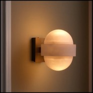 120086 - Unique eichholtz applique in aged brass finish - Pacific Compagnie.