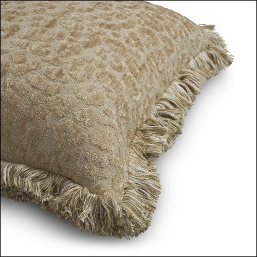 120659 | Coussin de luxe en tissu beige Auden - Pacific Compagnie.